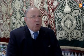 عميد مسجد باريس الجديد “شمس الدين حفيظ” يعقد أول ندوة صحفية له