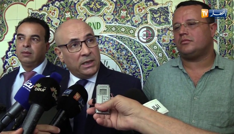 سياسة/ الطيب زيتوني: الإستفتاء على الدستور محطة فاصلة في تاريخ الجزائر الحديث