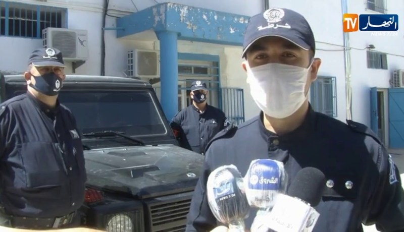 تبسة: مداهمة منزل مشبوه تسفر عن حجز 1500 وحدة كحولية ومخدرات