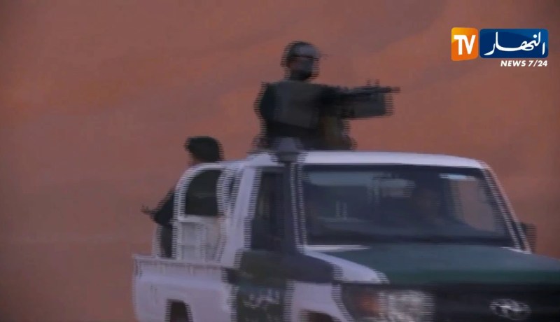 حرس الحدود والجيش يواصلان حمايتهم للحدود الجزائرية خاصة مع الجارة ليبيا