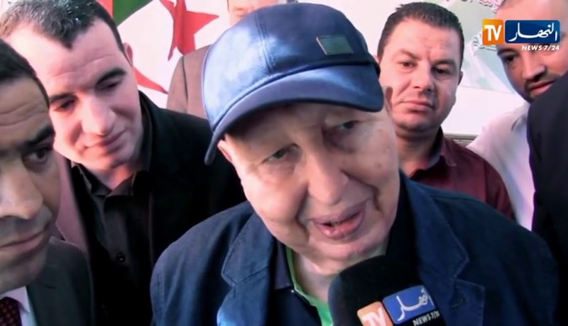 رئيس الحكومة الأسبق بلعيد عبد السلام في ذمة الله