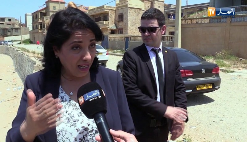 سياحة: النفايات تغزو شواطىء بوسماعيل..وزارة البيئة تتحرك بعد تقرير قناة النهار