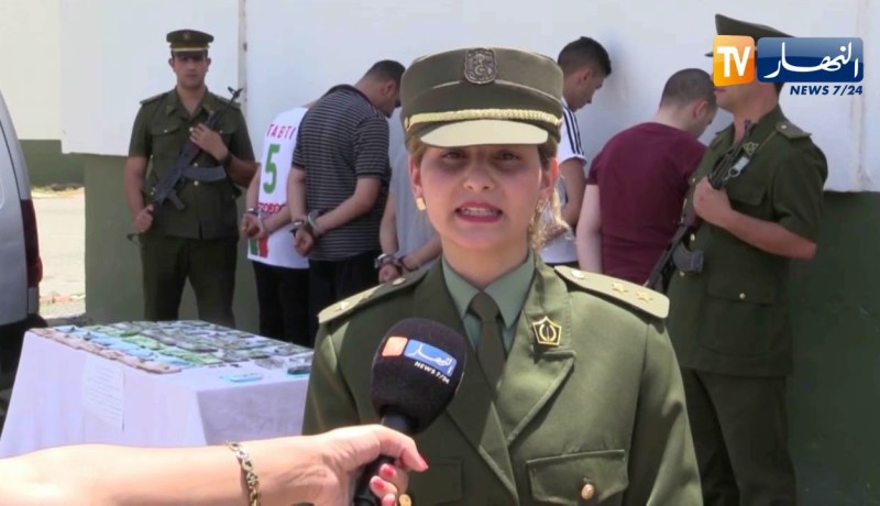 وهران: الدرك الوطني يفكك شبكة وطنية مختصة في ترويج العملة الأجنبية