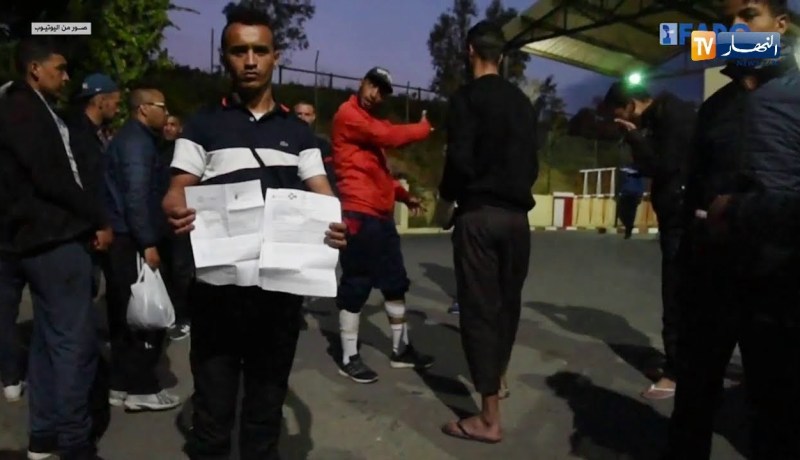 هجرة: إسبانيا تخضع 500 “حراق” جزائري إلى فحص السن الطبي