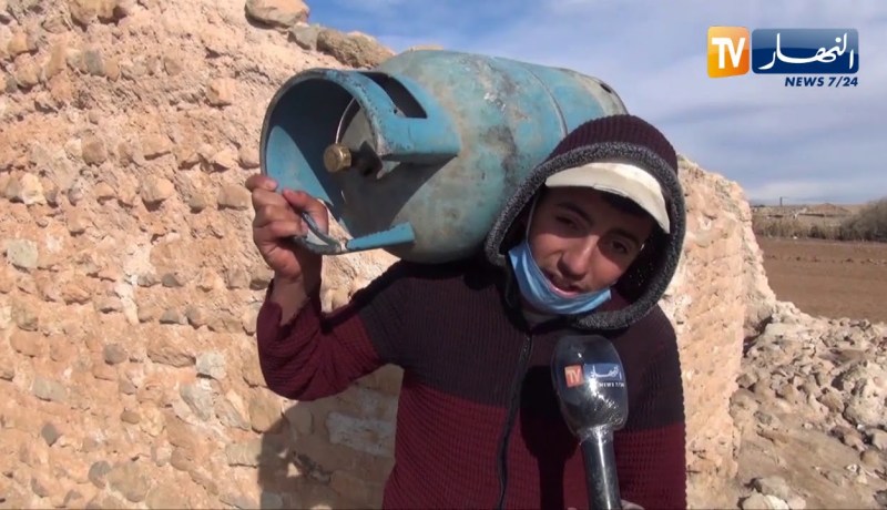 ميلة: تلفزيون النهار يرافق سكان المناطق الجبلية في جلب قاروة غاز