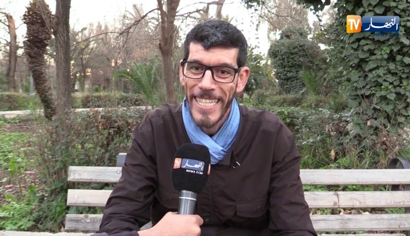 سيدي بلعباس: هذه قصة عبد الغاني بطول مترين و10 سنتميترات