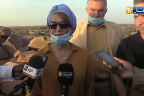 وزيرة الثقافة والفنون في زيارة تفقدية لضريح تينهنان بتمنراست