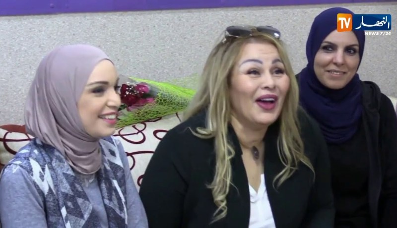 فن/ الشابة “خيرة” في زيارة لمجمع النهار