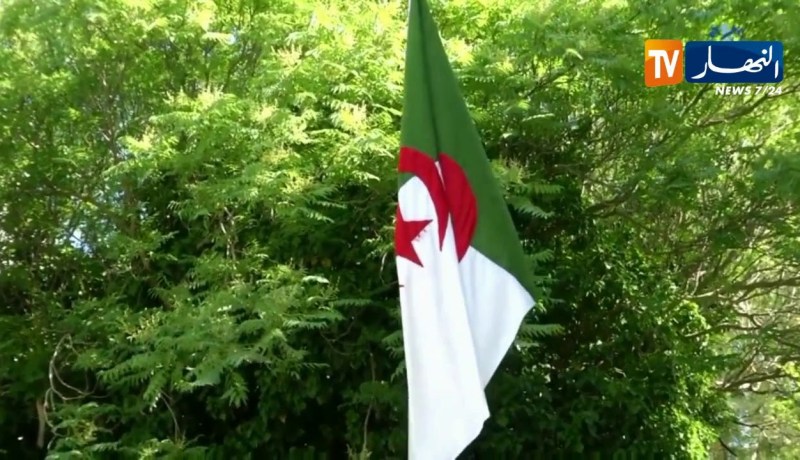 “بن صالح” يستقبل قادة الحوار الوطني منهم “كريم يونس ,فتيحة بن عبو وإسماعيل لالماس”
