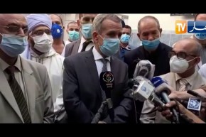 وزير الصحة:  هناك أجهزة للتنفس وأسرة لمستشفيات  النعامة و البيض في إطار هبات من الصيدلية المركزية