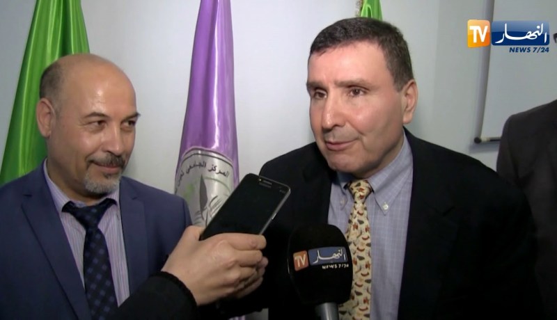 عين تموشنت: العالم يوسف كمال تومي يدعو لإستغلال الخبرات وتطبيق إقتصاد متنوع