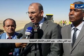 زعلان يعطي إشارة إنطلاق مشروع 70كم للطريق الوطني رقم 6 بين برج باجي مختار و رقان