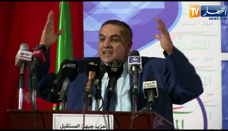 بلعيد: “هذا الدستور ليس قرآنا ولكنه أحسن من الدساتير السابقة لأنه يضمن حقوق و كرامة الجزائريين”