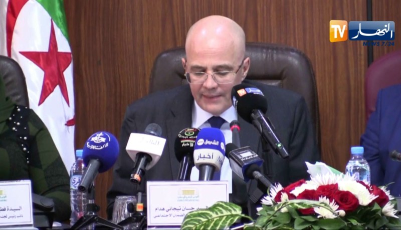 وزير العمل: 99 بالمئة من الإعتمادات المالية المقيدة في ميزانية التسيير ستخصص لتحويلات الإجتماعية