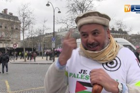 باريس: أصداء مسيرات الجزائر السلمية بعيون المحتجين من أصحاب السترات الصفراء