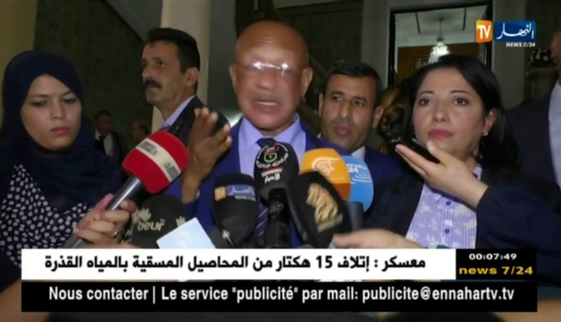 زوخ يخاطب المواطنين: “ماتبذروش الخبز وماترموهش مع الزبل”