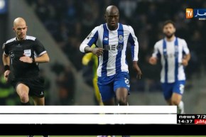 براهيمي يعتلي صدارة الدوري البرتغالي رفقة بورتو على حساب سبورتينغ لشبونة