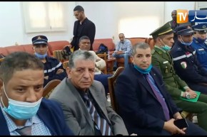 تكريم والي ولاية النعامة للأسرة الإعلامية بمناسبة الوم الوطني للصحافة