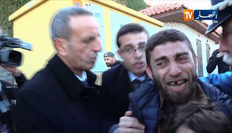 مجتمع: رصد الزيارات الرسمية لمقابلة المسؤولين.. موعد مع القدر لحل المشاكل