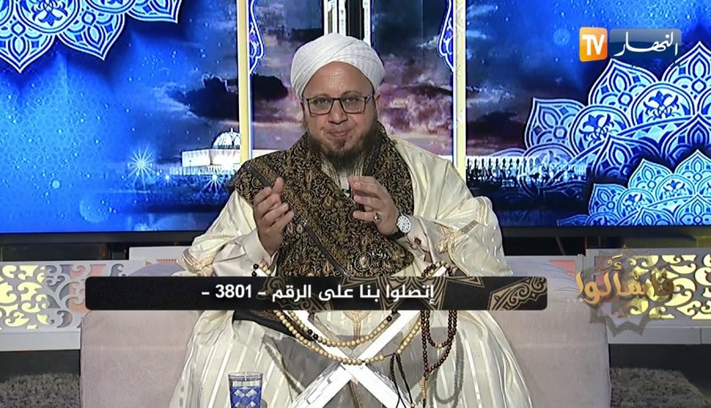 فاسألوا: هل يجوز أن أعطي زكاة مالي لأخي الفقير؟