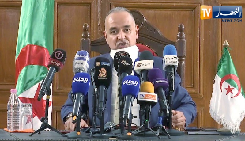 شاكر قارة: ثلاث مباريات من الرابطة المحترفة الأولى لكرة القدم كانت معنية بالتحقيق