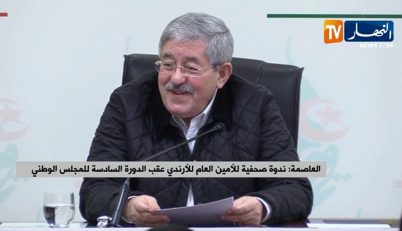 أويحيى: “ديرو شوية حسابات رياضية تعرفو بلي الرئيس 99% مترشح”