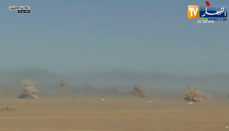 دفاع: الفريق أحمد قايد صالح في زيارة عمل وتفتيش للناحية العسكرية الرابعة بورقلة