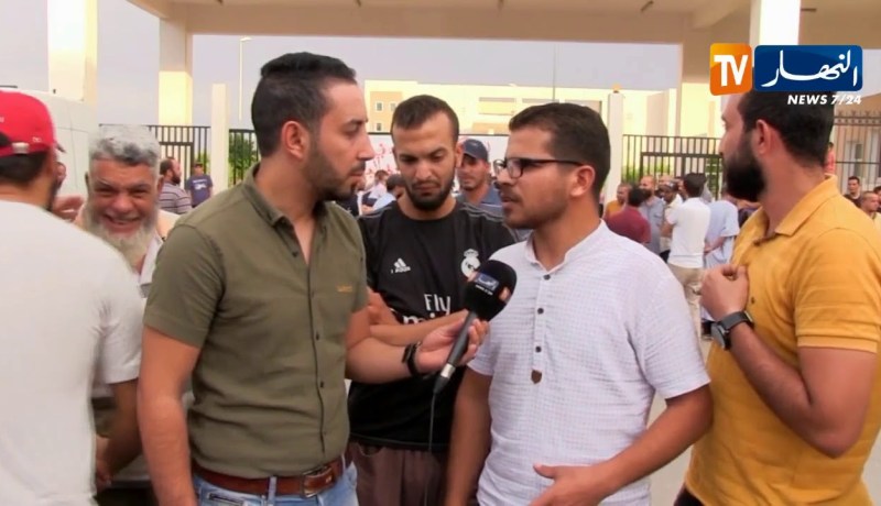 الأغواط/ نشطاء ومواطنون يحتجون للمطالبة بفتح الهياكل الصحية المغلقة