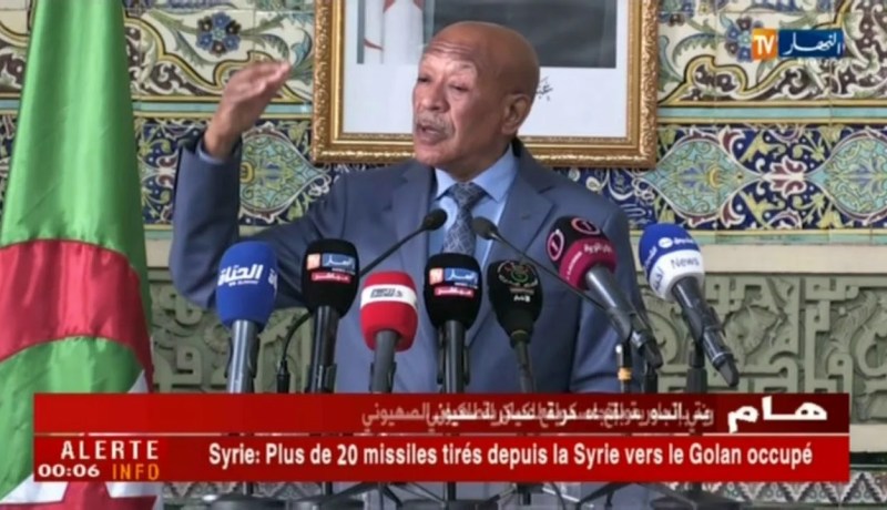 زوخ: بعض إطارات الدولة المستفيدين من السكن قاموا بتوسيعات غير قانونية