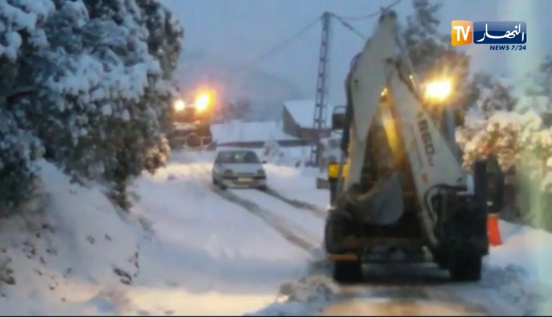 تيزي وزو: تساقط كثيف للثلوج بدائرة واضية