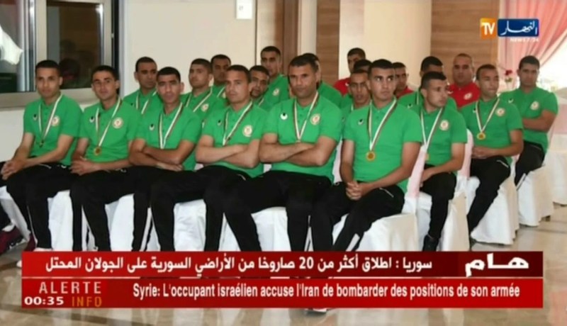 اللواء “لحبيب شنتوف” يكرم فريق الناحية العسكرية الأولى المتوج بكأس الجمهورية