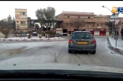 البيض : صعوبات في السير بسبب الثلوج و موجة الصقيع