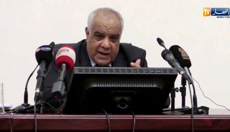 غليزان: تشغيل أزيد من 2000 عامل بكل من مركب النسيج ومصنع تركيب السيارات