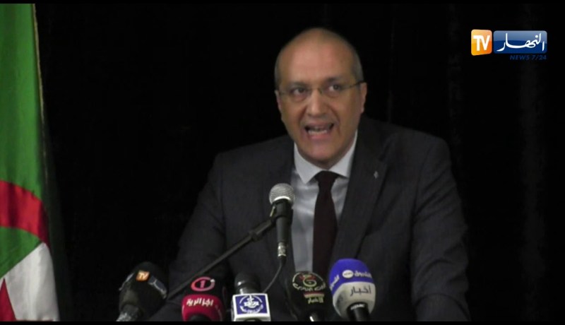 خليف رضوان: وثيقة تعديل الدستور.. المواد الموجودة فيها مهمة لأنها جسدت مطالب الحراك الشعبي