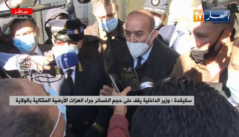 “وزير الداخلية لمواطنة بسكيكدة  :” الدولة ماتخليش مواطنيها