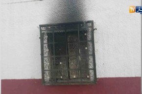 تبسة: كهل يحاول قتل طليقته وابنيه التوأم حرقا داخل المنزل ببئر الذهب