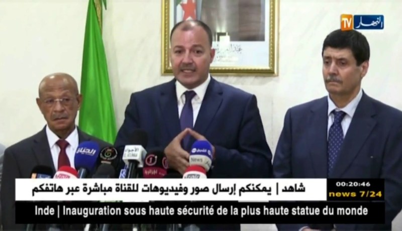 حطاب: “مشاريع إنجاز 4 مركبات أولمبية بمقاييس عالمية يعتبر كمكسب للرياضة الجزائرية”