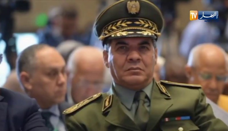 رئيس الجمهورية يعين العميد نور الدين قواسمية قائدا عاما للدرك الوطني