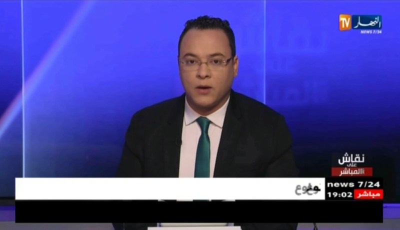 صحفي قناة النهار يقدم إعتذار لسكان الجنوب بسبب عنوان حصة نقاش على المباشر