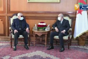 رئيس الجمهورية يتلقى مكالمة هاتفية من الرئيس الأسبق اليامين زروال