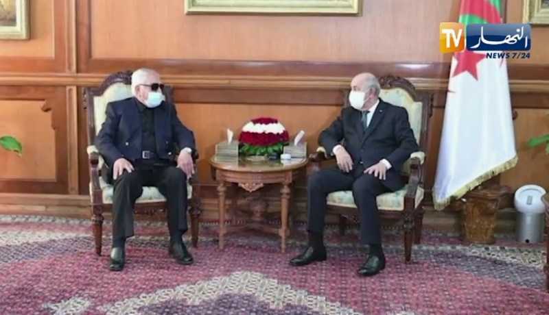رئيس الجمهورية يتلقى مكالمة هاتفية من الرئيس الأسبق اليامين زروال