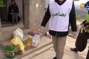 البويرة : تقديم مساعدات غذائية من خلال خرجات ميدانية لبعض المناطق المحرومة