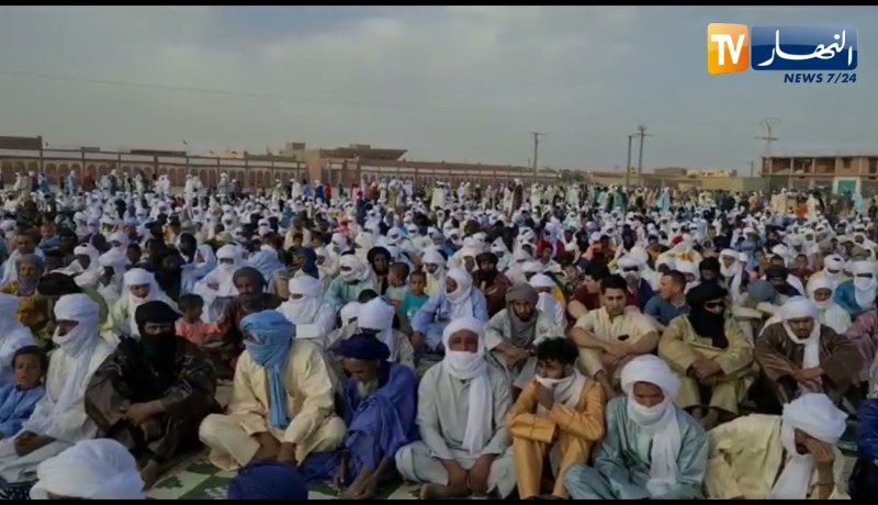 صلاة العيد من مصلى  ببرج باجي مختار