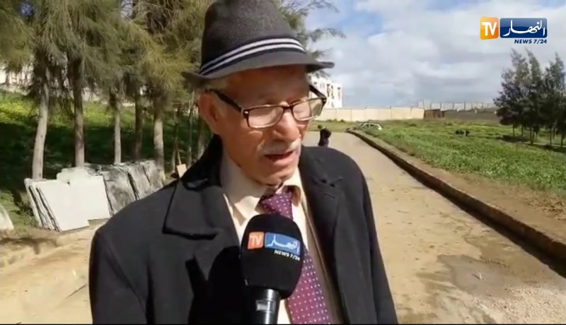 ابن المجاهد وزير شؤون الدينية الأسبق الراحل يفتخر بما قدمه والده للجزائر