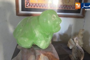 فن/ “النحت على الرخام”…هكذا يحول “يونس” الحجر لتحف فنية