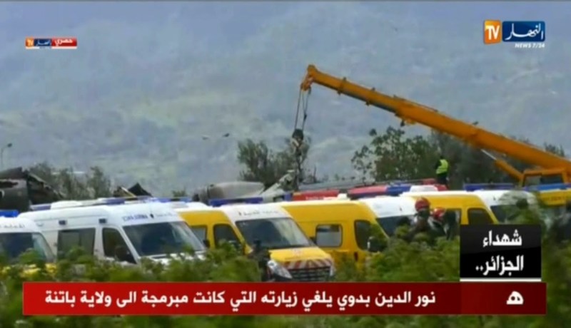 البليدة: تسخير 50 سيارة إسعاف و 30 شاحنة لإخماد النيران