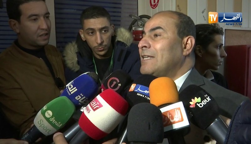 رئيس الرابطة المحترفة لكرة القدم “عبد الكريم مدوار” ينتقد الولاة بسبب تمويل الأندية