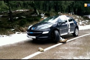 سكيكدة/ صعوبة السيرعلى الطريقين الولائيين 7 و 132 بسبب الثلوج