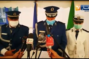 المفتش الجهوي لشرطة الغرب يقوم بتدشين المقرات الأمنية على مستوى ولاية النعامة