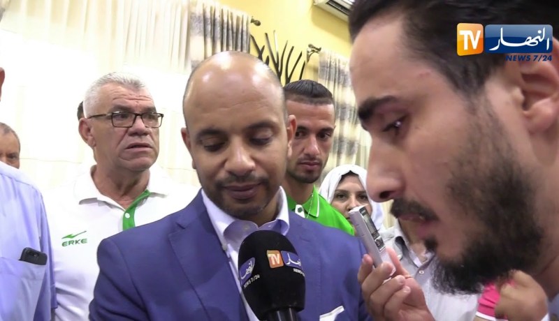 شاهد كيف برر برناوي تأخره عن حفل إستقبال الوفد الرياضي المشارك في البطولة العالمية للرياضات الجماعية